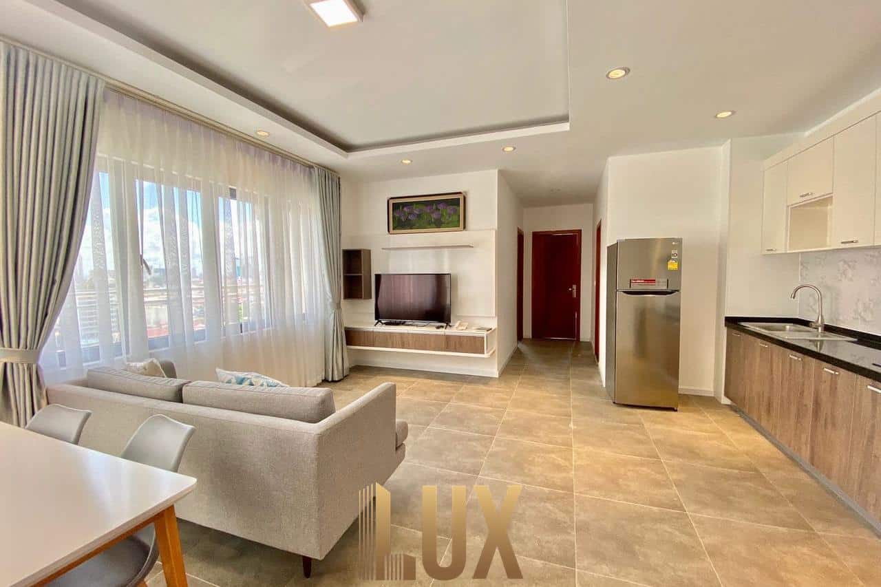 LUX-37982-2