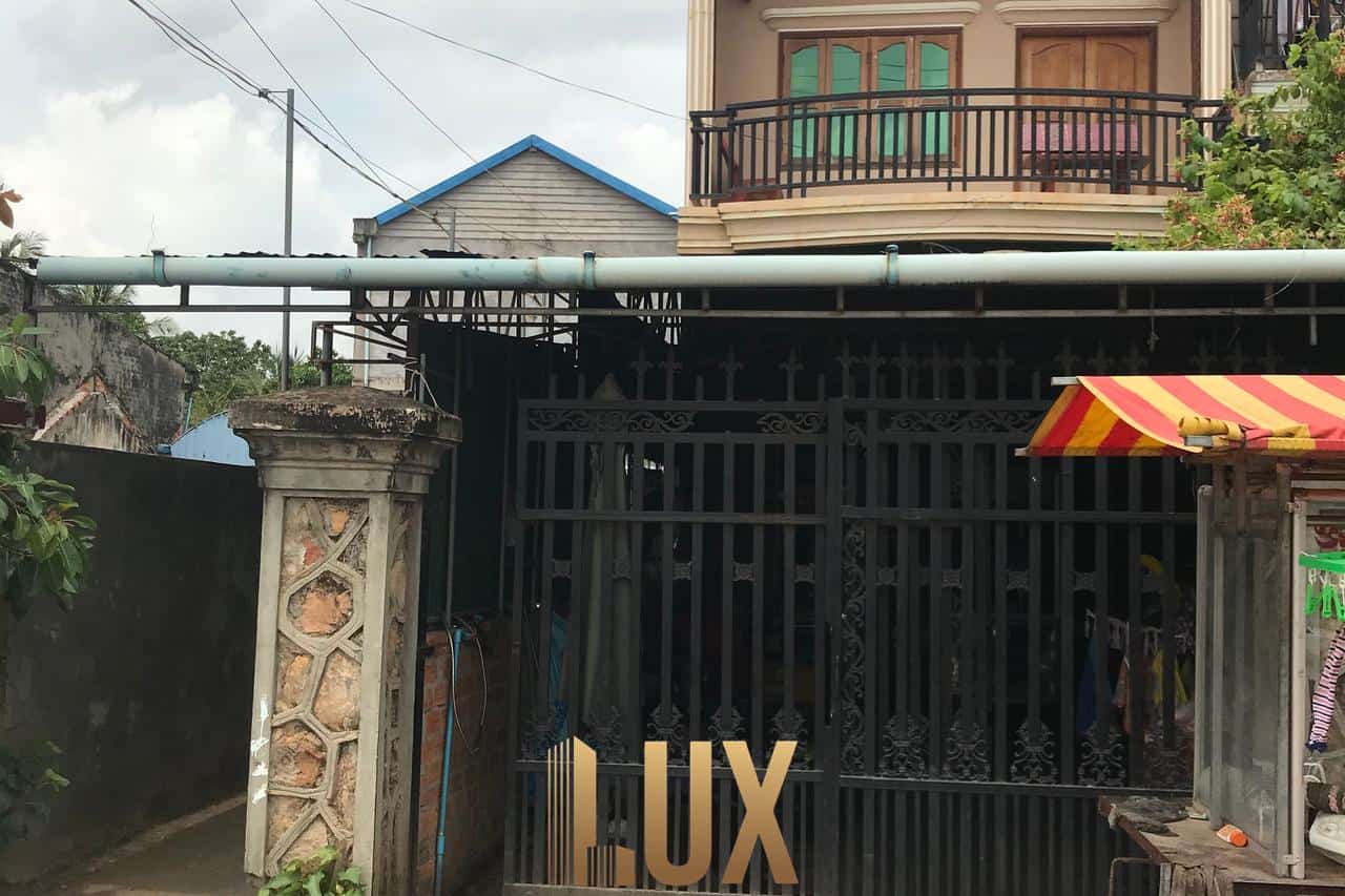 LUX-44447-4