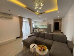 Beautiful 3 bedrooms apartment in the Middle of Phnom Penh