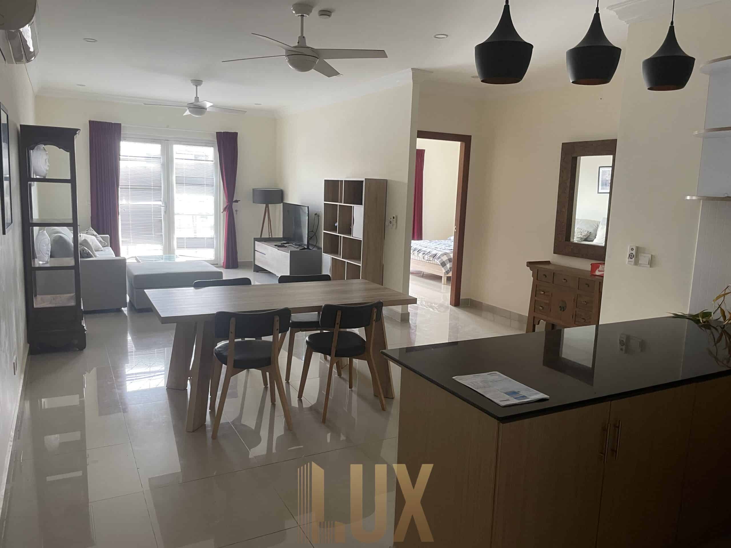 Luxury Western Style Apartment Up For Sale in Daun Penh Area
