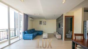 photo 6140951954038307533 y (1)