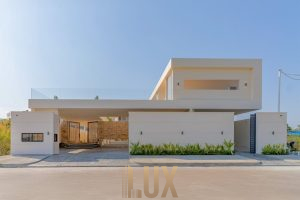 DeWatermark.ai 1751341791034