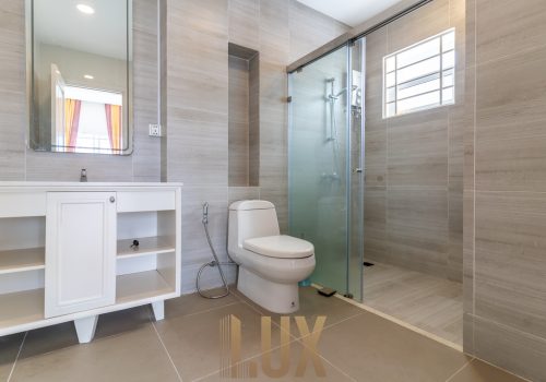 11bedroom-for-rent-23