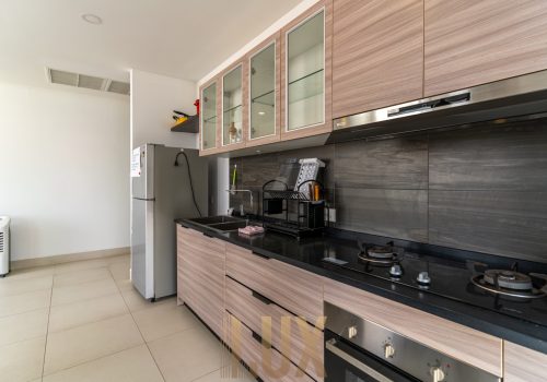 2bedroom-condo-for-rent-2