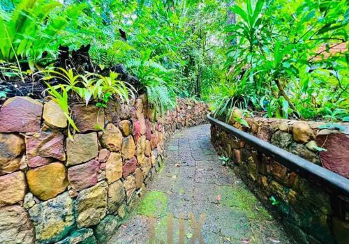 5 Star Resort for sale on the coast of Kep