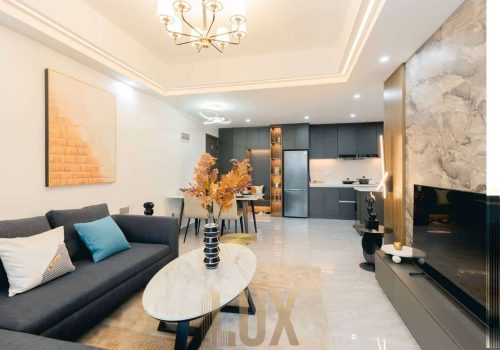 Deluxe Condo Up for sale in a Great Location - Daun Penh