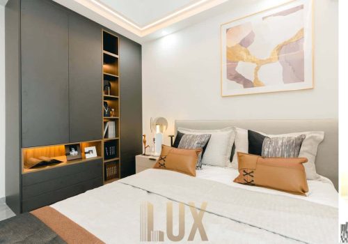Deluxe Condo Up for sale in a Great Location - Daun Penh