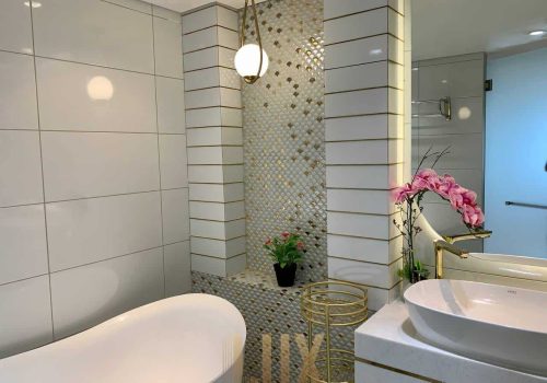 Beautifully Deluxe centrally located penthouse For Sale In Chamkarmon