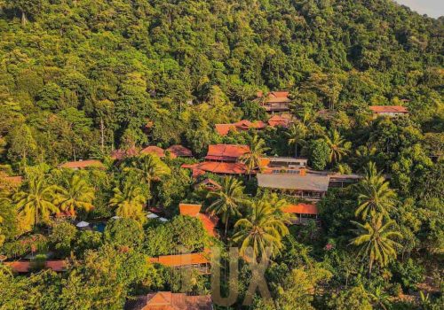 5 Star Resort for sale on the coast of Kep