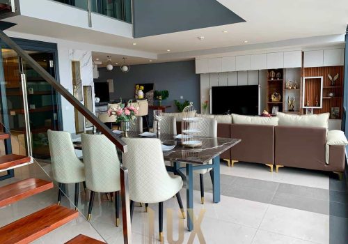 Beautifully Deluxe centrally located penthouse For Sale In Chamkarmon