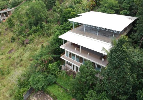 8 Bedrooms luxury Villa For rent in Sihanouk Ville