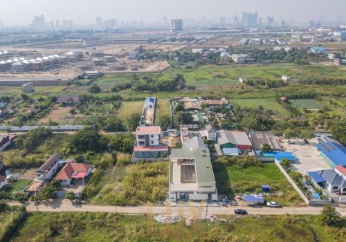 DeWatermark.ai 1751341533761