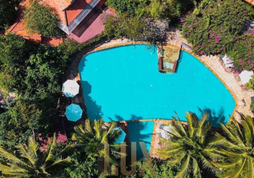 5 Star Resort for sale on the coast of Kep