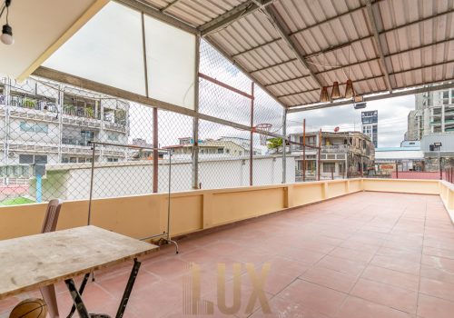 House 110 (37 of 46)