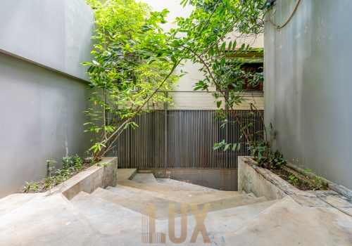 House 52 (50 of 57)