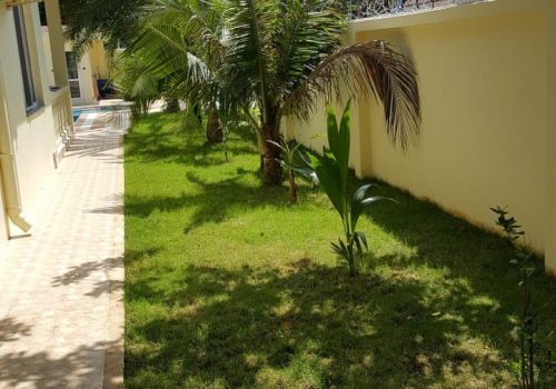 Luxury Villa with very Modest Pool for Rent or Sale