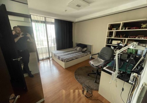 Pnhom Penh, De Castle Royal Condominium For Sale In BKK1