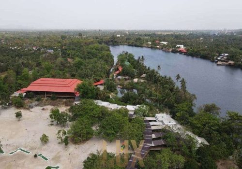 The Superb Hotel For Sale in Kampot-Comes fully furnished and fully staffed