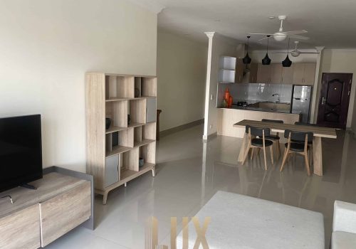 Luxury Western Style Apartment Up For Sale in Daun Penh Area