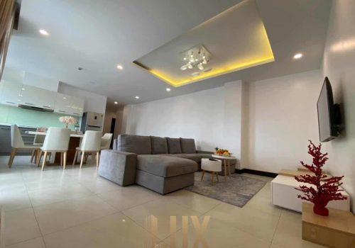 Beautiful 3 bedrooms apartment in the Middle of Phnom Penh