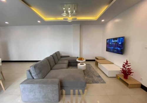 Beautiful 3 bedrooms apartment in the Middle of Phnom Penh