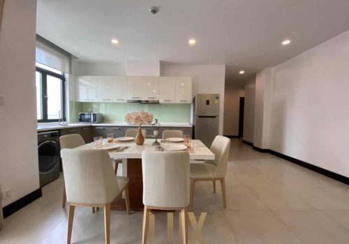 Beautiful 3 bedrooms apartment in the Middle of Phnom Penh