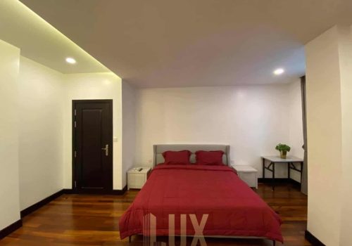 Beautiful 3 bedrooms apartment in the Middle of Phnom Penh
