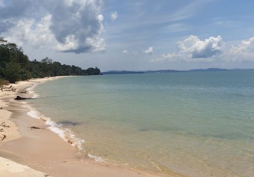 Beach front Land for sale in Sihanouk ville near the airport