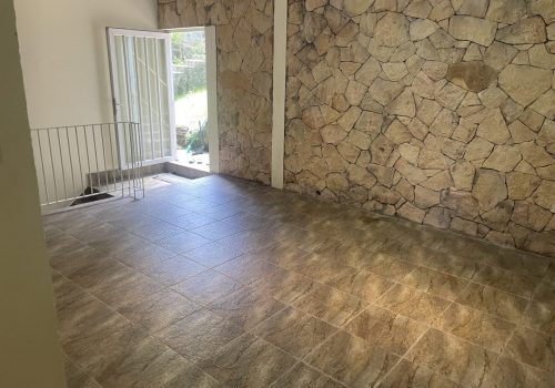 8 Bedrooms luxury Villa For rent in Sihanouk Ville