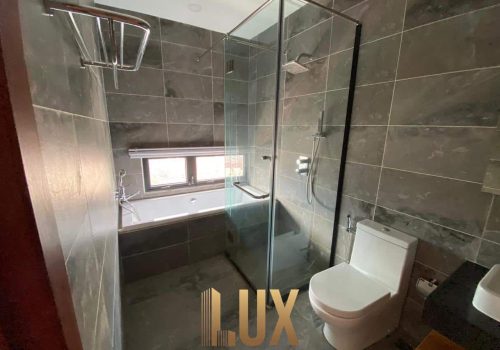 LUX-34758-8