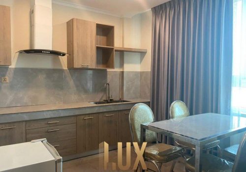 LUX-36074-10