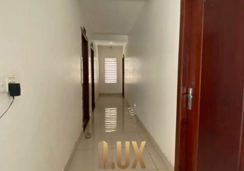 LUX-37638-16