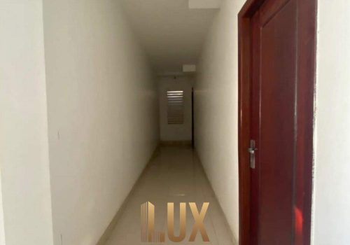 LUX-37638-5