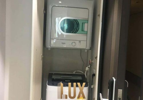 LUX-39153-1