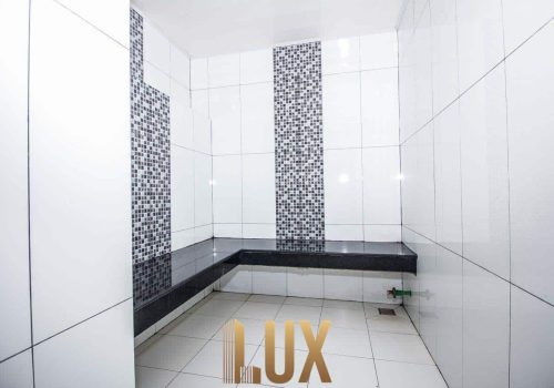 LUX-46317-10
