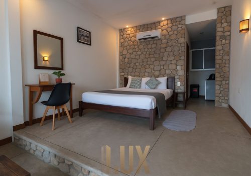 Romm double pool view 4