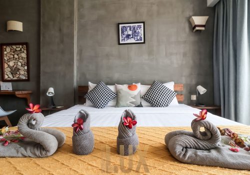 SUPERIOR-KING-SEAVIEW-2