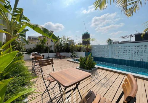 Tropical amenities (4)