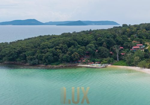 land at kohrong Size 2,598m285