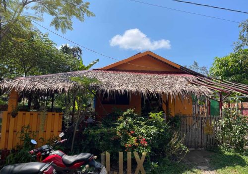 Aneen's Green Garden Coffee Shop ,Bungalow for sale