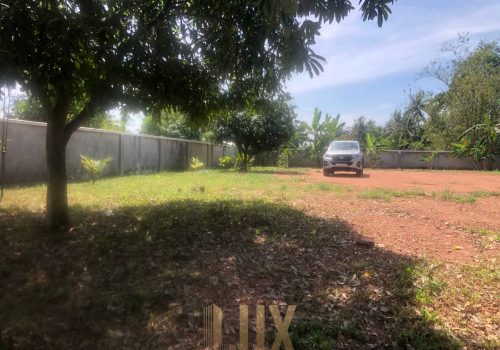 A Vacant Plot of Land For Sale in Kep