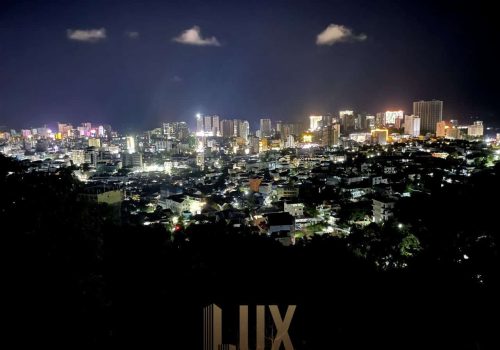 Brand New luxury villa with 8 Bedrooms For Sale