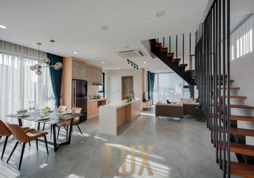 Stunning design Duplex Room vailable for rent in Toul Kork
