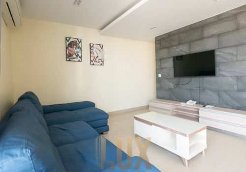 photo 6140951954038307544 y