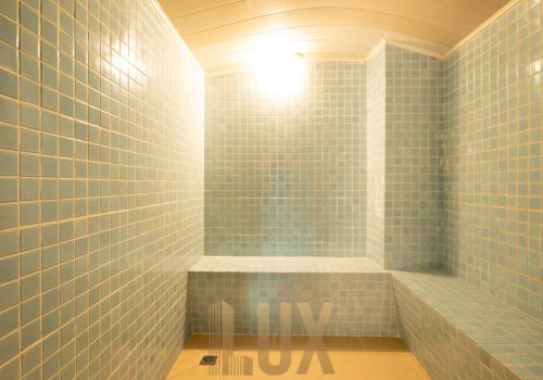 photo 6140951954038307547 y