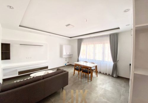 photo 6152446549242789249 y