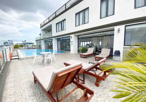 photo 6152446549242789255 y