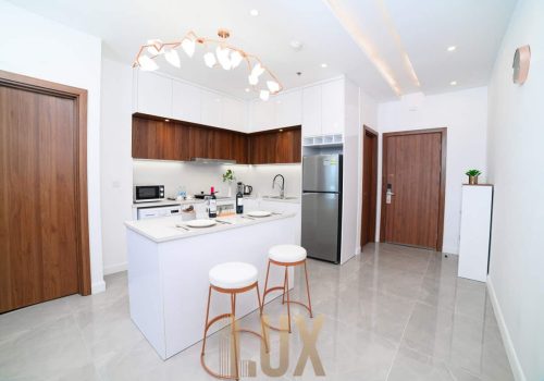 photo 6278213181763597172 y