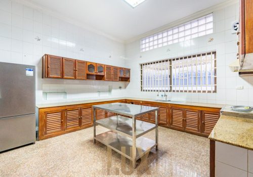 photo 8 2025-11-12 10-23-27