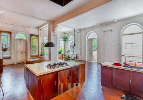 renovate-near ostro-bar-44